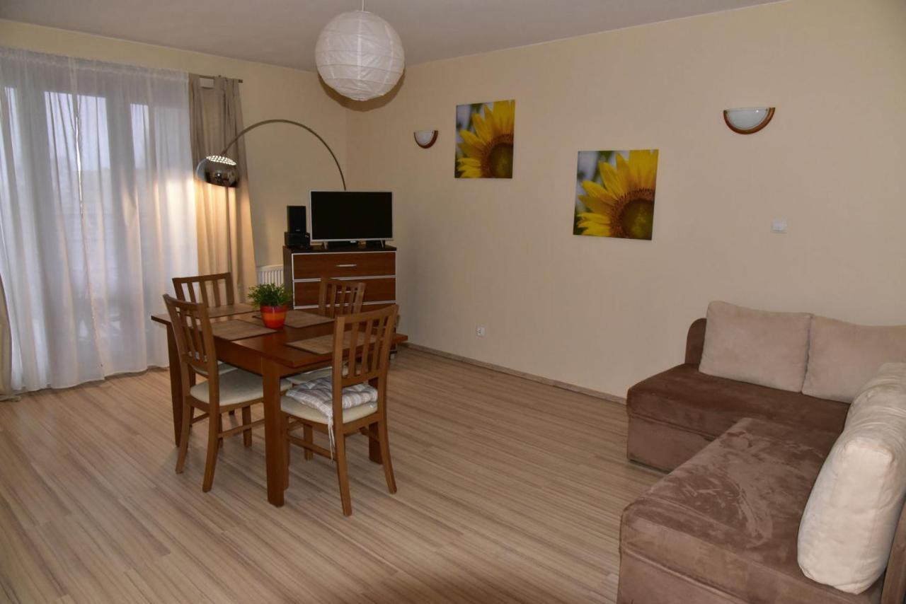 Apartament Sloneczny Brzeg Miedzyzdroje Dış mekan fotoğraf